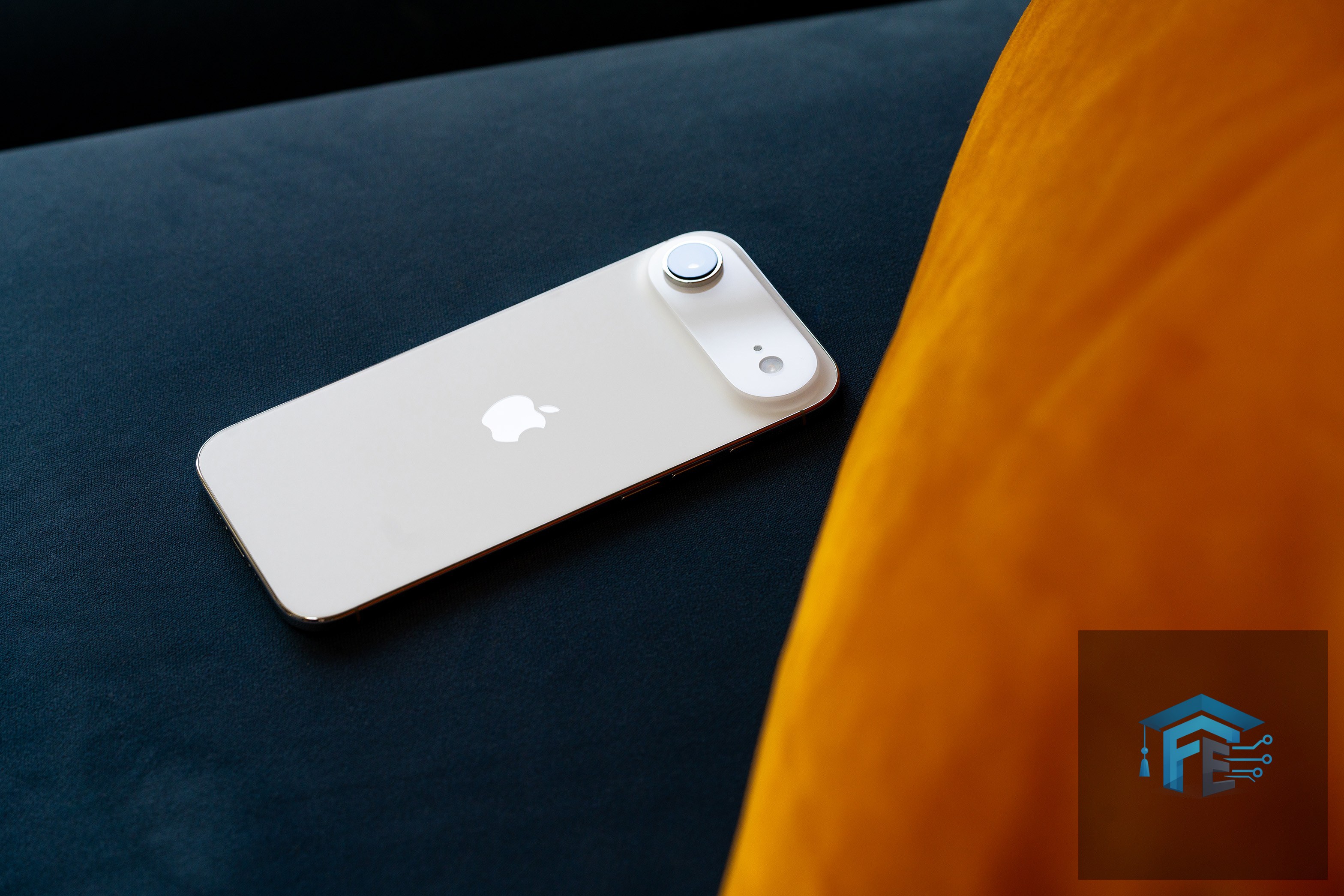 Apple Raises iPhone Prices by $100 on Previous Generation Models