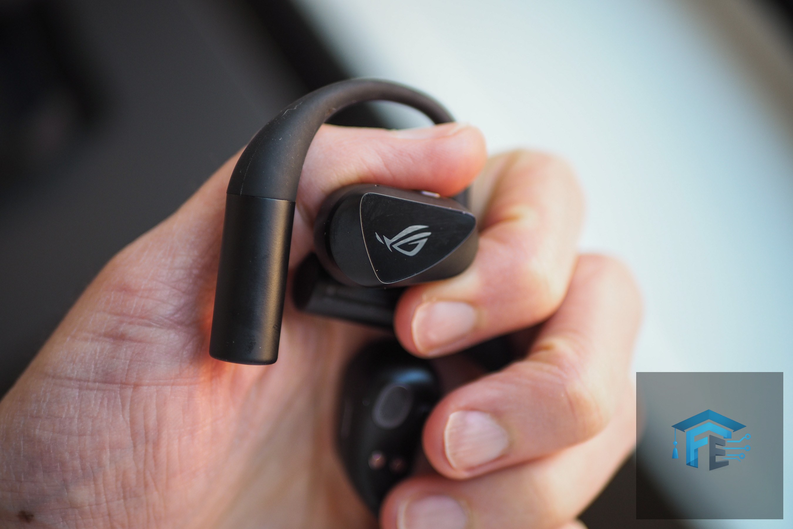 Asus Cetra Open wireless earbuds receive first discount
